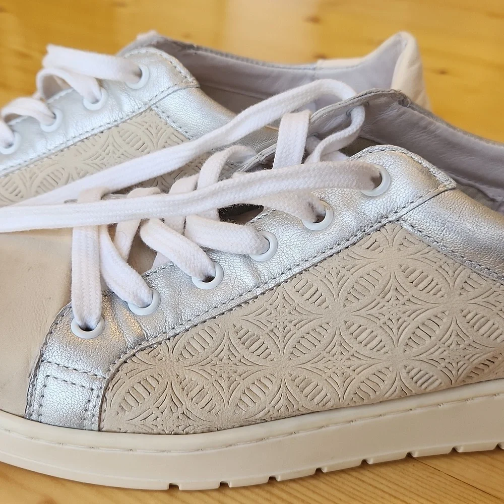 Miz Mooz Jane & Courtney Lace-Up Sneakers CJ Linen/Pewter EU 41 US 10